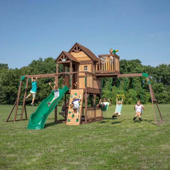 Backyard Discovery Skyfort II with Wave Slide - Image 3